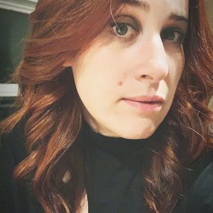 Meet your Posher, Dana